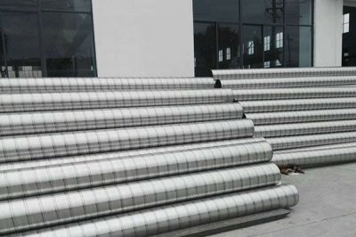 在通風管道松動的時候如何去加固？